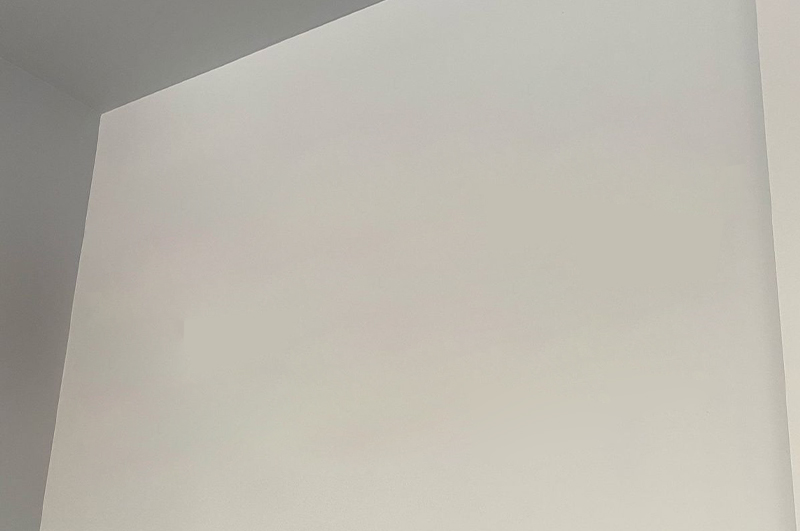 До установки рекламной вывески и после