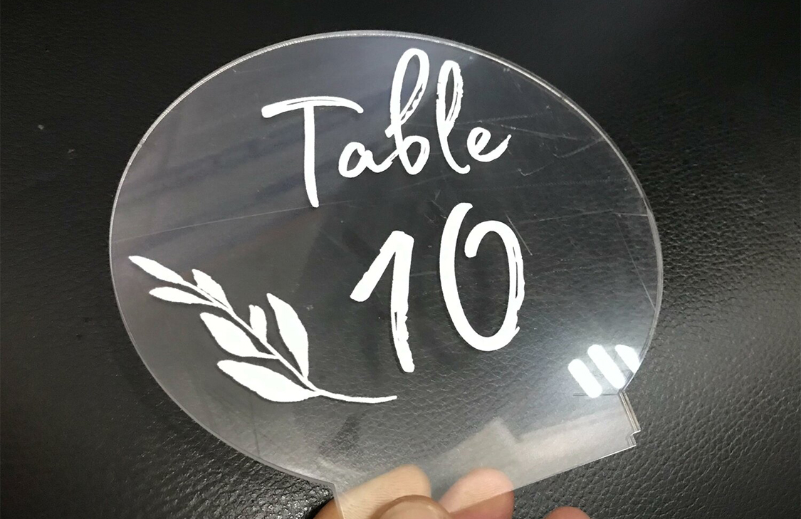 На лицевую сторону